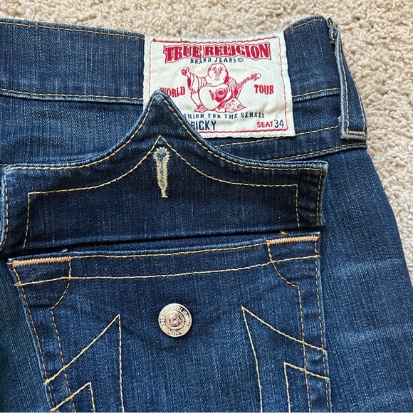 True Religion - Picture 2 of 4